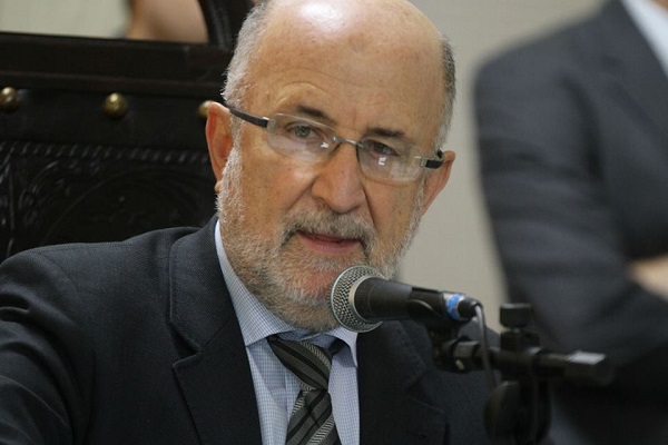 Deputado Luiz Paulo preside a CPI da Crise Fiscal, na Alerj