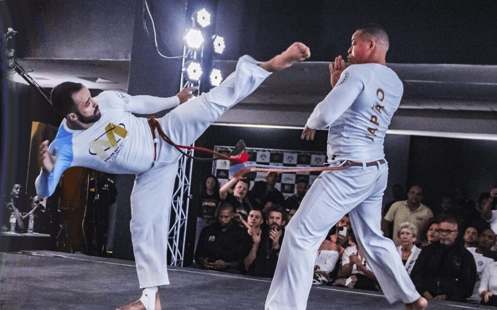 Maricá capoeira Volta ao Mundo Bambas foto divulgação