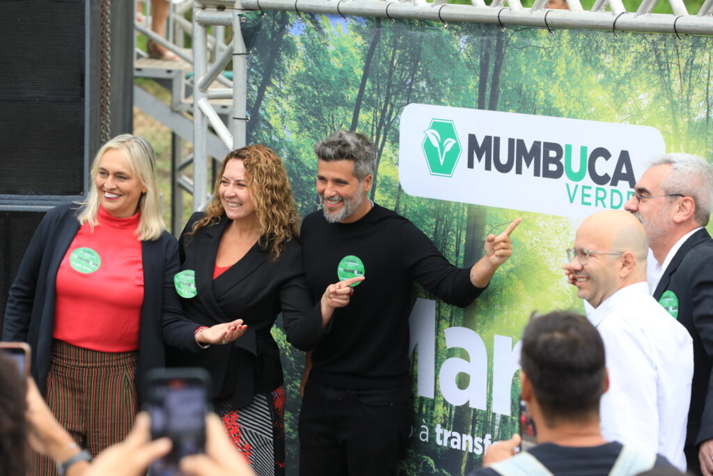 ator Bruno Gagliasso participa do lançamento da Mumbuca Verde