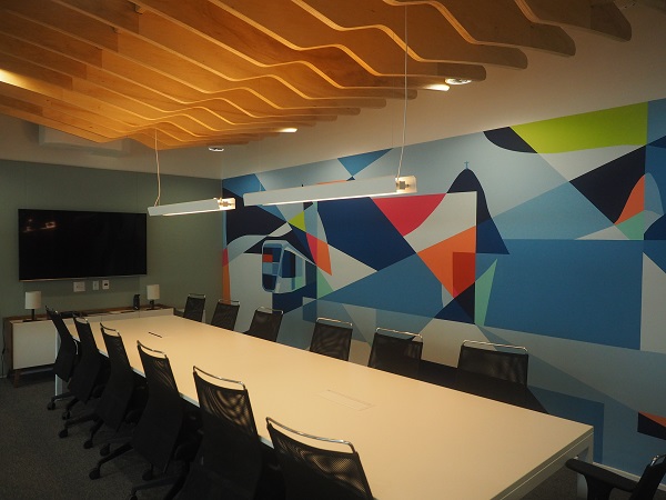 As salas de reunião do coworking Studio são inspiradas no Rio