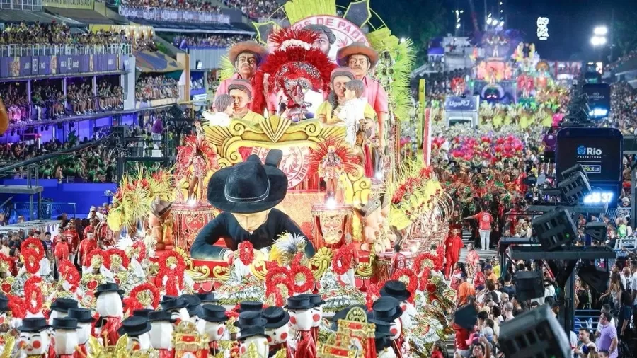 Unidos de Padre Miguel em desfile de 2024